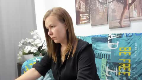 Holly online show from 05.13.26
