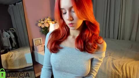 Snapshot of dearly_emily chatting on 10.06.25 Emily GMT2 Mon 10 AM - 4 PM Wed 10 AM - 4 PM Thu 10 AM - 4 PM Fri 10 AM - 4 PM Sat 10 AM - 4 PM online show from 10.06.25