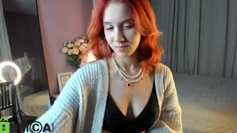 Snapshot of dearly_emily chatting on 10.30.25 Emily GMT2 Mon 10 AM - 4 PM Wed 10 AM - 4 PM Thu 10 AM - 4 PM Fri 10 AM - 4 PM Sat 10 AM - 4 PM online show from 10.30.25