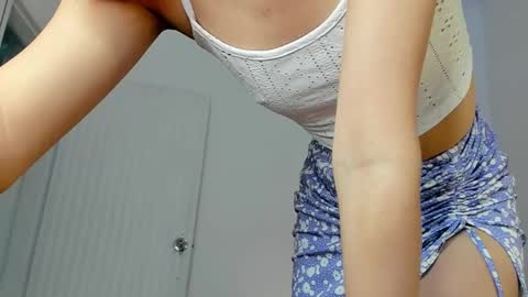 dearmilu28 online show from 02.12.25