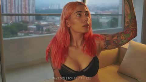 NINA   30OFF online show from 04.27.26