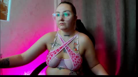 Debbie Mon Tue Fri Sun Sat GMT 3 1000am - 0400pm  online show from 12.13.24