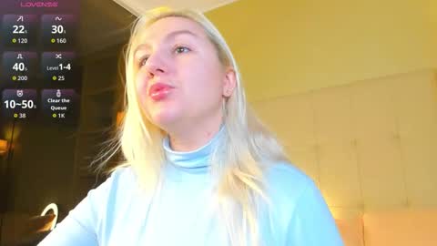 Debbie Mon Tue Fri Sun Sat GMT 3 1000am - 0400pm  online show from 03.20.26