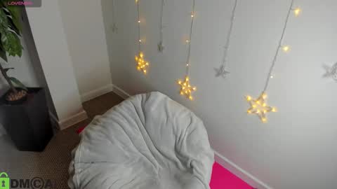 Jennifer online show from 12.14.25