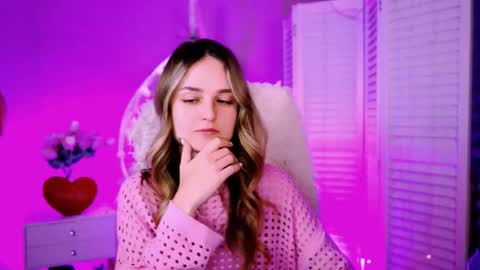 Snapshot of deboralarson chatting on 02.26.25 Debora online show from 02.26.25