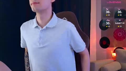 Snapshot of debugmee chatting on 03.02.26 Samuel online show from 03.02.26