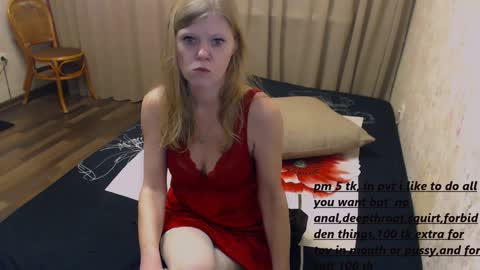 Snapshot of decentwhore chatting on 01.26.25 Amy online show from 01.26.25