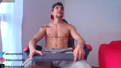 Santiago online show from 10.11.25