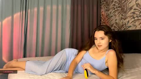 Snapshot of deeannballmann chatting on 10.21.25 Anna online show from 10.21.25