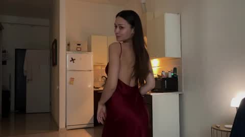 deepcute_ online show from 04.19.26