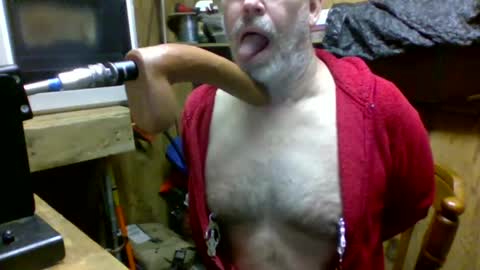 Snapshot of deepthroat227 chatting on 02.18.25 Deepthroat My Big Dildos online show from 02.18.25