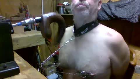 Snapshot of deepthroat227 chatting on 03.10.25 Deepthroat My Big Dildos online show from 03.10.25