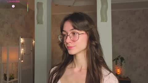 Snapshot of defeded_lovee chatting on 10.15.25 Amy online show from 10.15.25