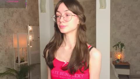 Snapshot of defeded_lovee chatting on 10.23.25 Amy online show from 10.23.25