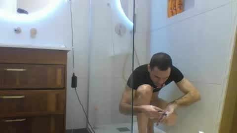 definitelysasha_ online show from 02.14.26