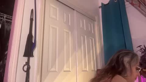 Tori online show from 12.02.25