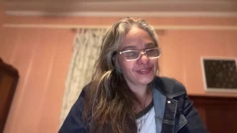 Tori online show from 03.26.26