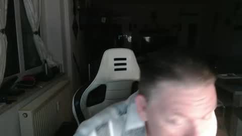 deinprinz2312 online show from 04.21.26