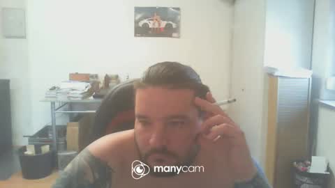 Snapshot of deinspielzeug87 chatting on 01.20.25 deinspielzeug87 online show from 01.20.25