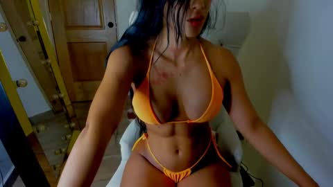 Snapshot of deisy_madrid chatting on 12.15.24 deisymadrid online show from 12.15.24