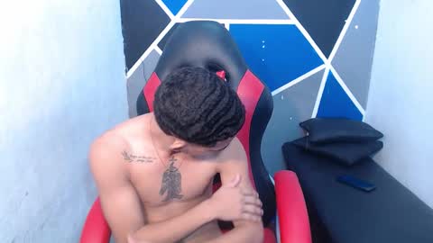 Snapshot of deiv2_ chatting on 10.03.25 deiv2_ online show from 10.03.25