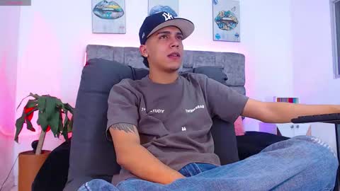 Snapshot of deivid_santoss chatting on 10.30.25 Deivid online show from 10.30.25