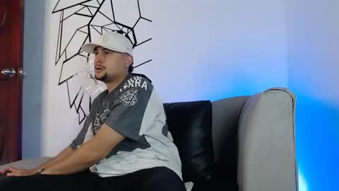 Snapshot of deivy_gram chatting on 10.12.25  DEIVY  online show from 10.12.25