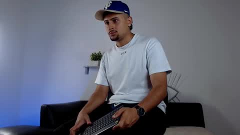  DEIVY  online show from 11.19.25