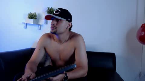  DEIVY  online show from 12.20.25