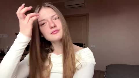 Mila online show from 03.18.26