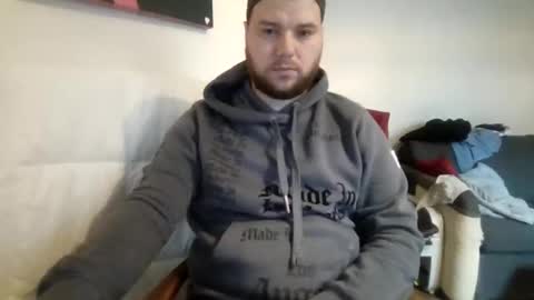 Snapshot of dekumate chatting on 01.31.25 dekumate online show from 01.31.25