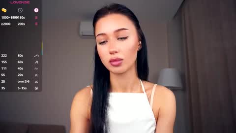 Hello everyone Im Tessa Make yourself comfortable. Were going to have fun together  online show from 10.15.25