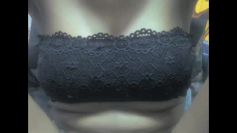 deliah712909 online show from 12.14.24