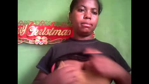 deliah712909 online show from 12.24.24
