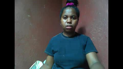 deliah712909 online show from 12.31.24