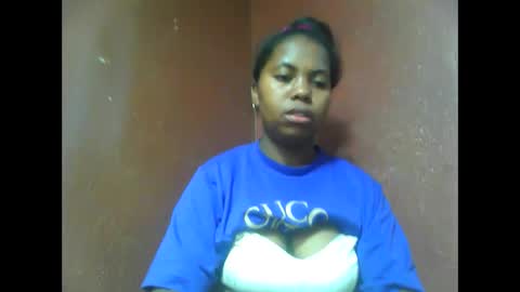 deliah712909 online show from 01.05.25