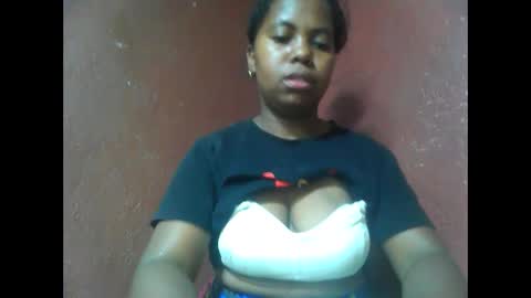 deliah712909 online show from 01.05.25
