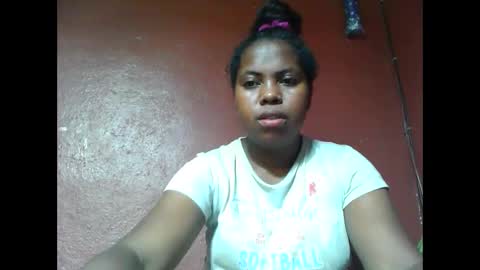 deliah712909 online show from 02.22.25