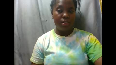 deliah712909 online show from 09.23.25