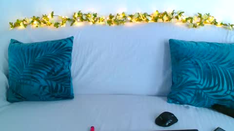 Snapshot of deliciaalove chatting on 03.04.25 deliciaalove online show from 03.04.25