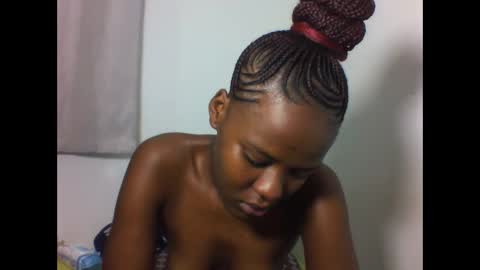 Snapshot of deliciousbabe01 chatting on 06.08.26 EVAH online show from 06.08.26