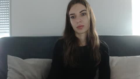 Snapshot of delightaurora chatting on 09.16.25 Aurora online show from 09.16.25