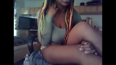 Snapshot of delightfuldark chatting on 01.24.25 delightfuldark online show from 01.24.25