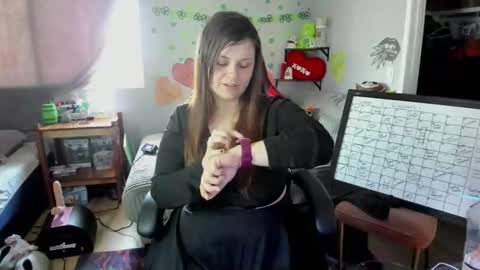 Delilah Fields online show from 05.12.26