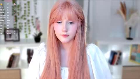 Delilah or Laila online show from 10.12.25