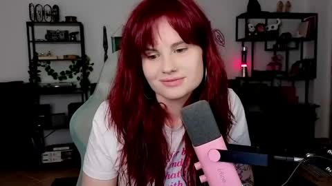 dellacrush_ online show from 04.14.26