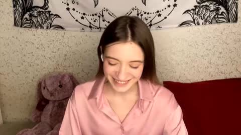 Sia online show from 12.18.25