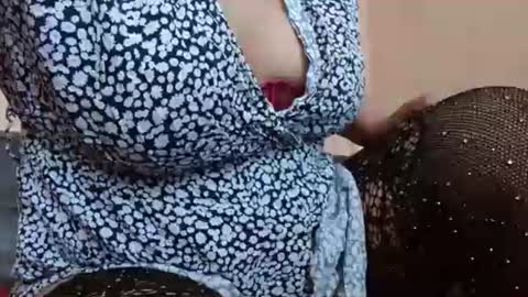 Snapshot of delphine_x chatting on 03.02.25 Delphine online show from 03.02.25