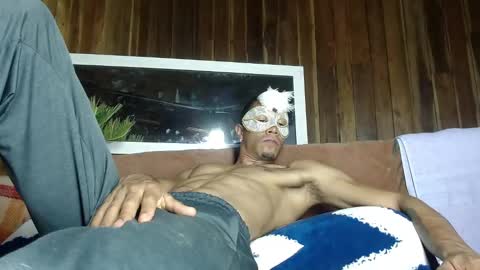 Snapshot of demarcous_nm chatting on 10.19.25 D.C online show from 10.19.25