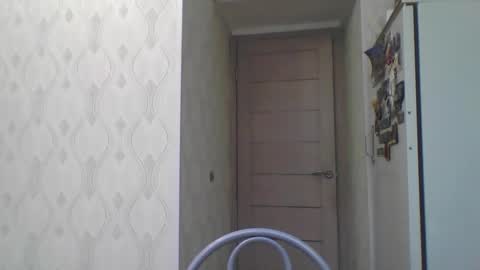 Snapshot of demi_loran chatting on 10.31.25 DEMI online show from 10.31.25